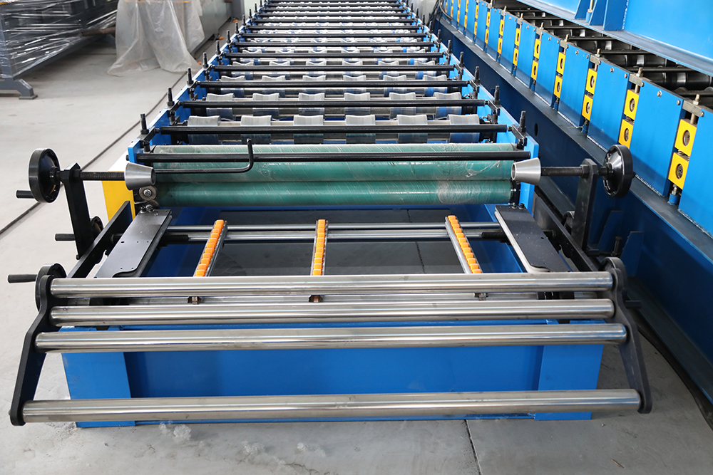 IBR Roofing Sheet Roll Forming Machine